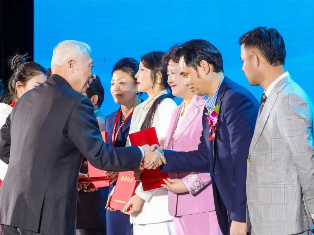 1638924813285022800.jpg 微信图片_20211208084319.jpg